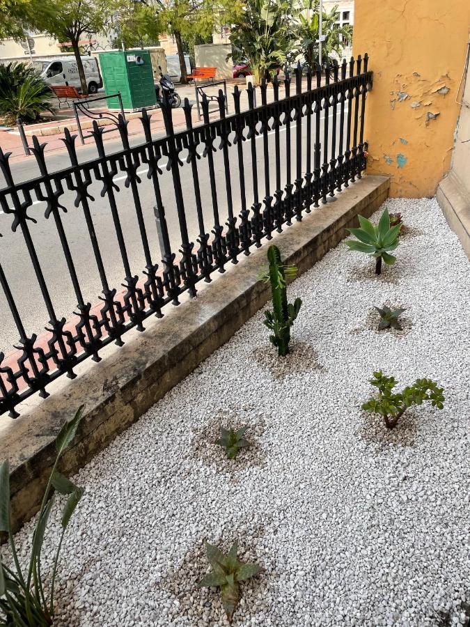 Maisonnette Studio Bas Suquet, 200M Plages, 700M Palais, Au Calme كان المظهر الخارجي الصورة